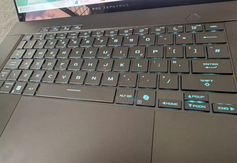 Asus ROG Zephyrus G16